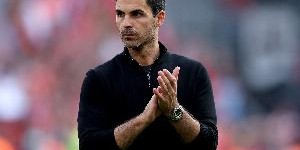 博鱼体育-阿森纳队史首次在英超对曼联连续6场不败，战绩5胜1平