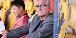 博鱼体育-记者：换阵型对中澳战没太大意义，国足两个失球防守人员是够的