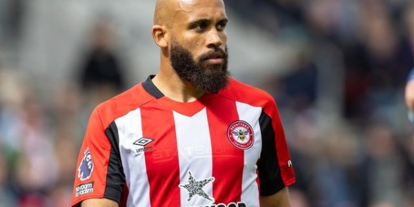 此前6000万镑报价遭拒曼晚：曼联有信心签下姆贝莫，仍在谈判