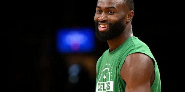 博鱼APP-最强一年！赛季末越打越好，布朗最佳一阵稳了？