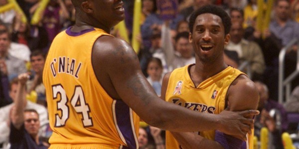 从受伤到接管比赛：00年总决赛G4鲨鱼犯满 科比扛起湖人封神印城