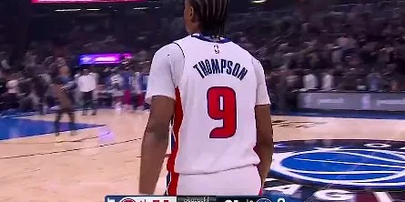 博鱼官网-半场：魔术以61-54领先活塞，奥萨尔砍下15分班凯罗6+8+7