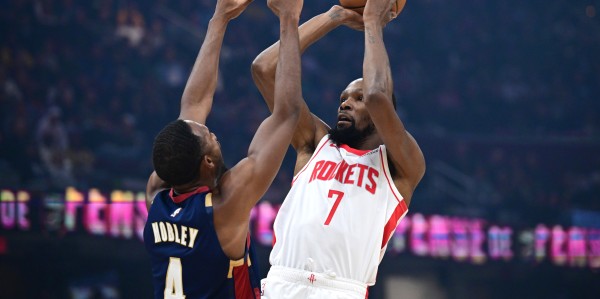 博鱼官网-莫布里：有时觉得自己应该多出手 防下KD对我来说很重要