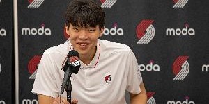 杨瀚森：传球是好事 但背传不能太多 会被教练骂